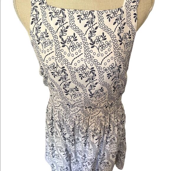 Loft  White & Navy Floral Stitch Print Cutout Back Skater Mini Dress Size 4 NWT - Picture 13 of 15